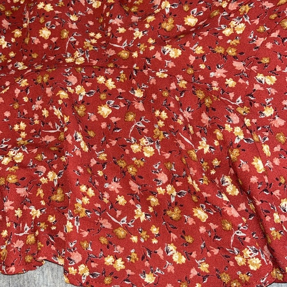 Adorable fall colored sundress - Picture 5 of 7